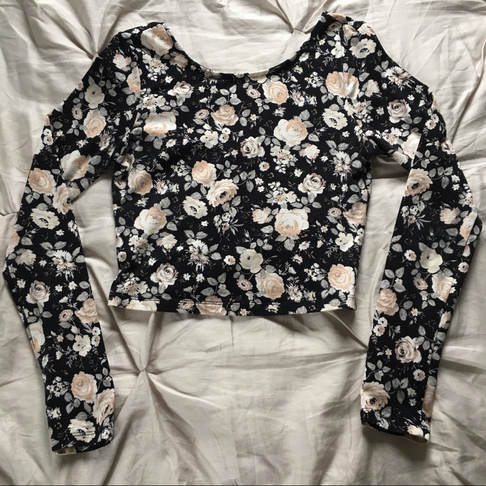 Black Floral Long Sleeve Crop Top